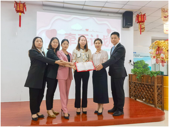 心系公益事業(yè)發(fā)展，眾企業(yè)愛心牽手公益行